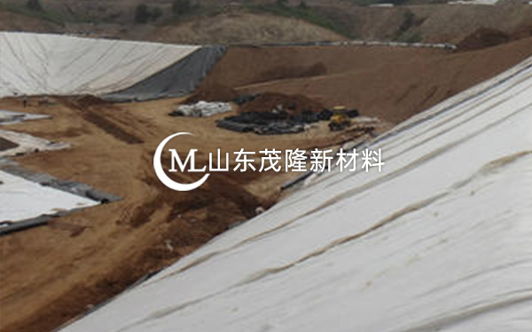 《山东滨州垃圾填埋场》土工布、土工膜施工