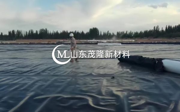 《中国石化库车商储库工程》土工膜、土工布施工  第3张