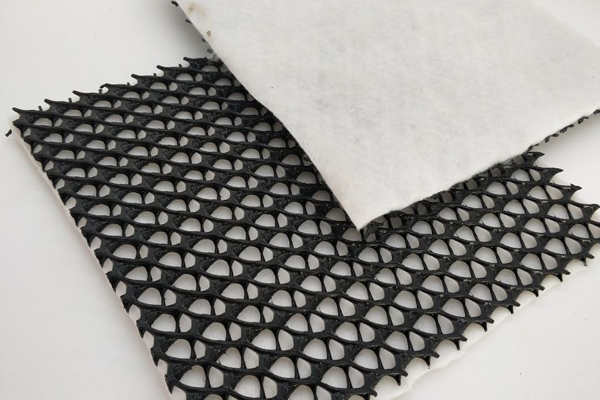 三维复合排水网的优势揭秘，了解一下吧！  第1张