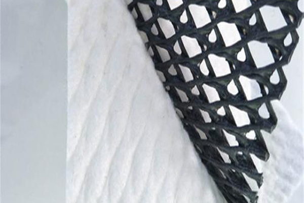 垃圾场复合排水网面积计算方法解析 第2张