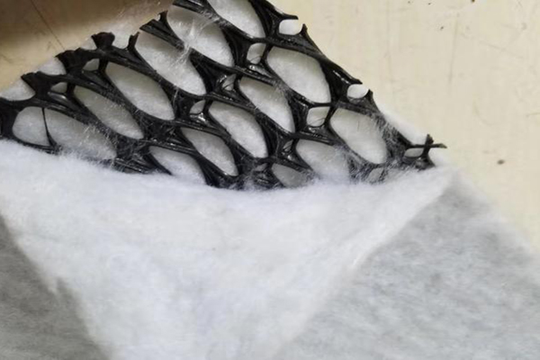 解析三维复合排水网与塑料盲沟的区别 第4张