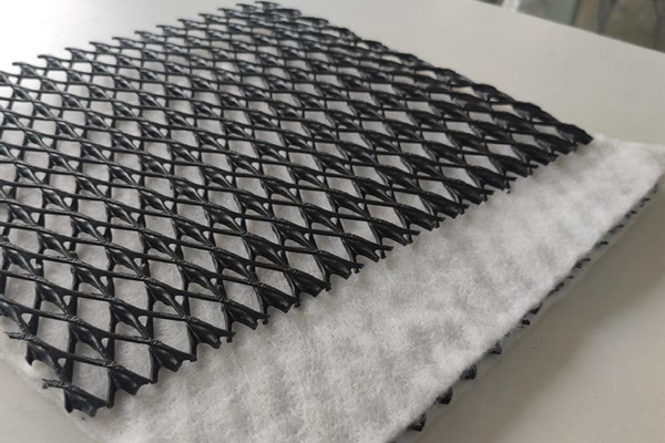 复合土工布与三维排水网的区别大揭秘！  第3张