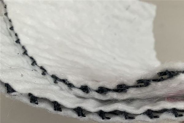 学会使用复合排水网的搭接方法，建筑排水更高效！  第1张