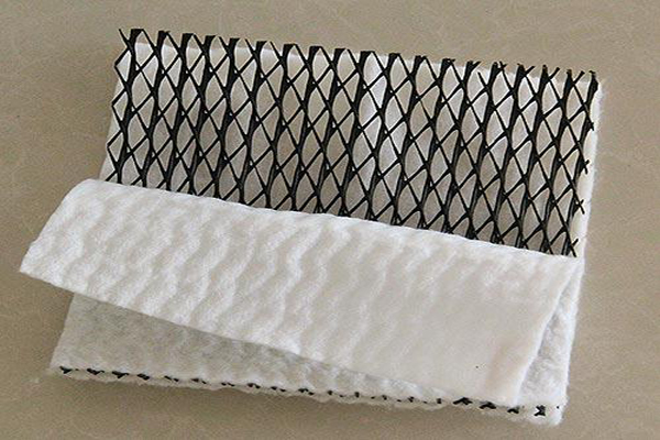 复合排水网?；ご胧?></span></a>
            <section>
        <h3 class=