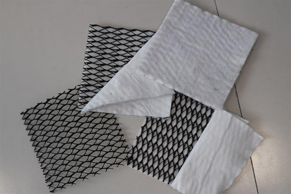 三维复合排水网在尾矿堆积坝中的应用 第1张